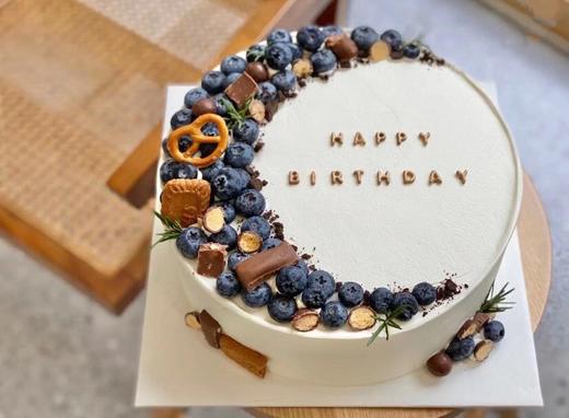 蓝莓月亮蛋糕 商品图0