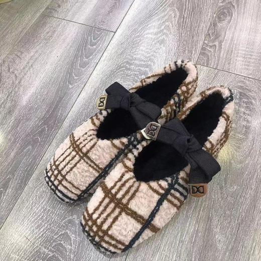 IUIU SECOND 小香风菱格车线毛毛鞋保暖乐福鞋女冬 U21CM36491 商品图2
