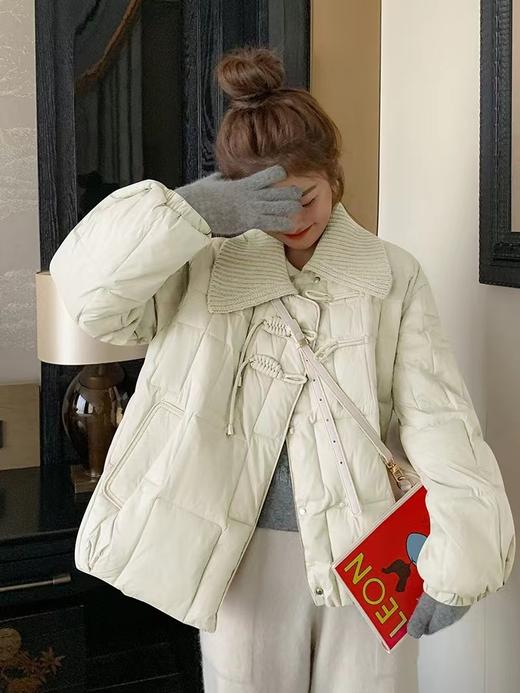 031针织领羽绒服（都市休闲） 商品图1
