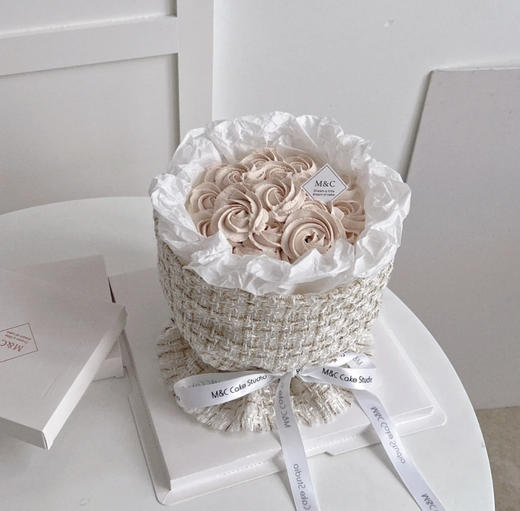 小香风花束蛋糕（默认1.5磅） 商品图2