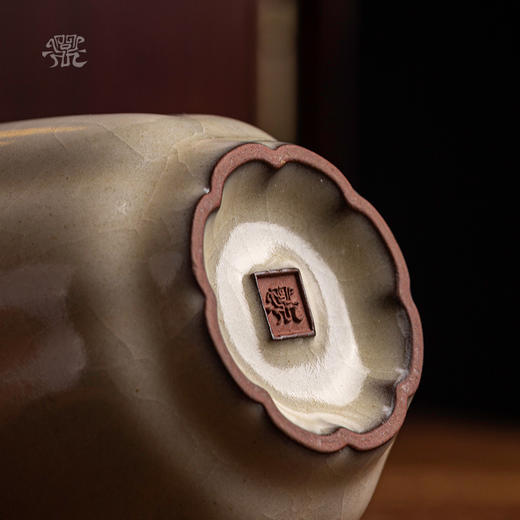 问鼎哥窑传世款风铃杯 商品图4