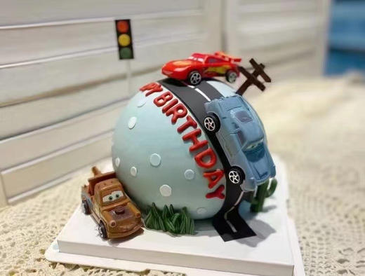 总动员半翻糖蛋糕 商品图0