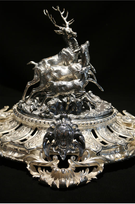 独角鹿西洋古董法国Christofle昆庭洛可可风格铜镀银群鹿餐桌摆件 商品图1