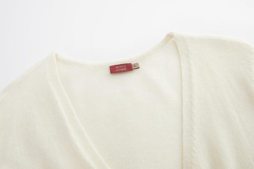 斜径羊绒套衫V领衫 商品图2