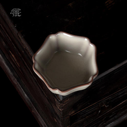问鼎哥窑致巧款大五行杯（缺货） 商品图2
