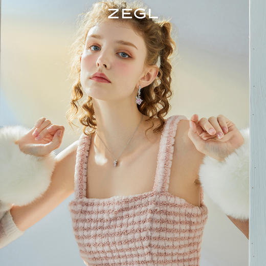 ZEGL设计师小甜兔系列爱心兔子耳环女2022年新款耳钉银针秋冬耳饰 商品图2