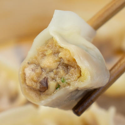 正大菌菇三鲜蒸煎饺400g 商品图1