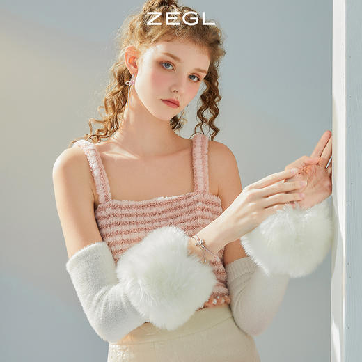 ZEGL设计师小甜兔系列流苏兔子耳环女小众设计感高级耳钉银针耳饰 商品图4