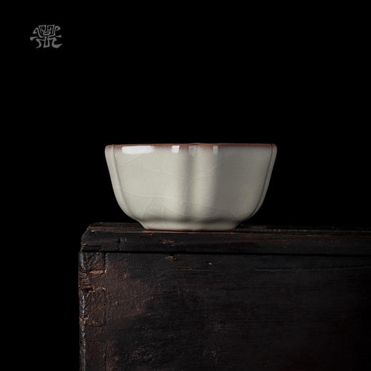 问鼎哥窑致巧款大五行杯（缺货） 商品图0
