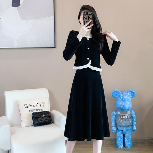 奢姿2024年秋装新款大码女装赫本小香风两件套胖妹妹撞色花边套装9923952373 商品图1