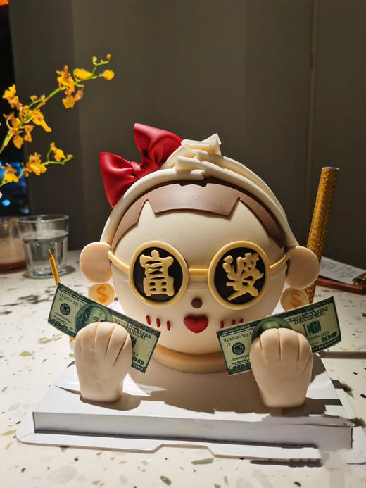 富婆半翻糖蛋糕 商品图0