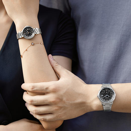 西铁城xC系列Xc系列多局电波情侣男表CB1020-62H 商品图8