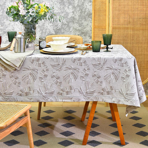龟背竹系列长方形桌布浮雕印花精致台布 商品图0