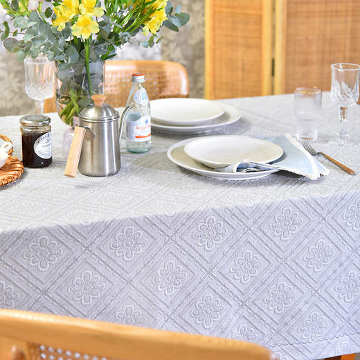 马其顿系列长方形桌布菱形浮雕印花精致台布 商品图1