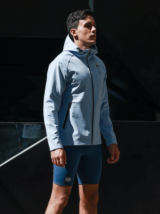 BODYWIT 身体智慧 飞甲 男软壳防风防水 轻量保暖 摇粒绒跑步风衣 商品图5