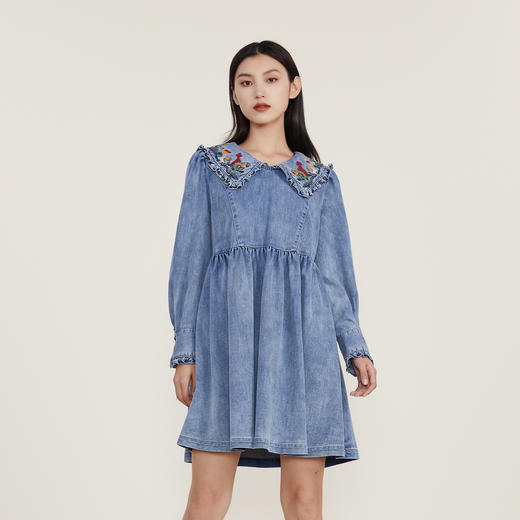 谜底2022冬新款复古文艺牛仔娃娃型连衣裙彼得潘领绣花224ML1716 商品图0