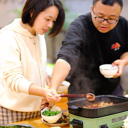 【秦岭野生干香菇500g】秦岭大巴山深处 自然生长日光晾晒 肉质肥厚细嫩 鲜香味美 商品图5