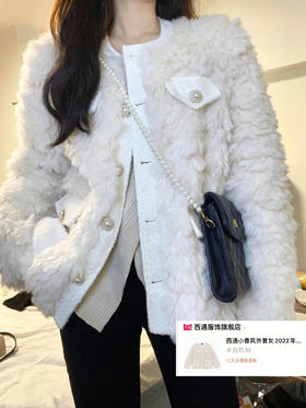 御姐风羊羔毛，这样穿就对了