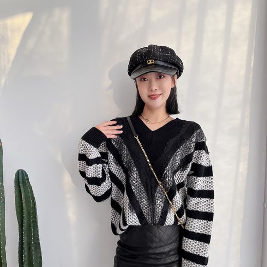 2022秋冬新款V领蕾丝拼接时尚气质软糯亲肤羊绒毛衣 商品图0