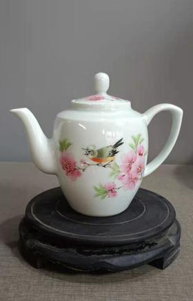 水点桃花春讯老板杯