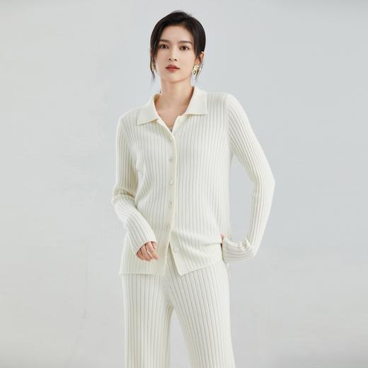 东黎 • 小山羊绒女士秋冬翻领抽条长袖衬衣 2095 商品图2