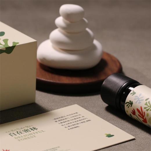 玛尼石芳疗香氛精油礼盒 自在密林 藏地气息 放松舒缓 陶瓷扩香石 醍醐原创设计 商品图1