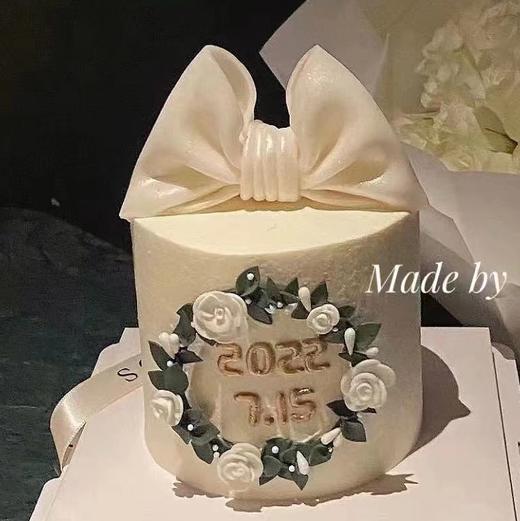 4寸加高定制蛋糕 商品图0