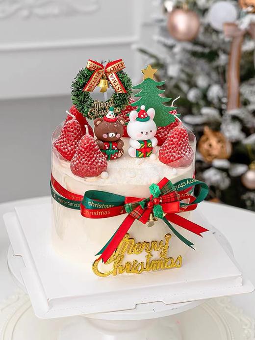 预售-圣诞小熊草莓蛋糕 商品图2