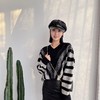 2022秋冬新款V领蕾丝拼接时尚气质软糯亲肤羊绒毛衣 商品缩略图1