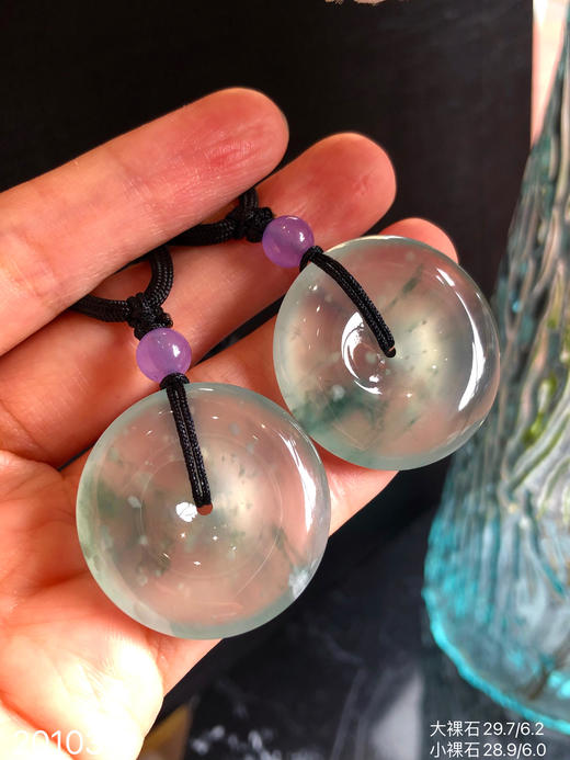 2010312，玻璃木纳飘花平安扣裸石，玻璃木纳飘花平安扣裸石。具体价格微信咨询 商品图1