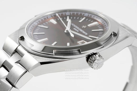 ZF年度“巨作”，低调的——江诗丹顿4500V 纵横四海系列腕表与鹦鹉螺、皇家橡树并称三大钢神➕这个手表基于正品original原版开模的super copy版本 打磨精细 做工精良 乃精品中的精品❕ 商品图13