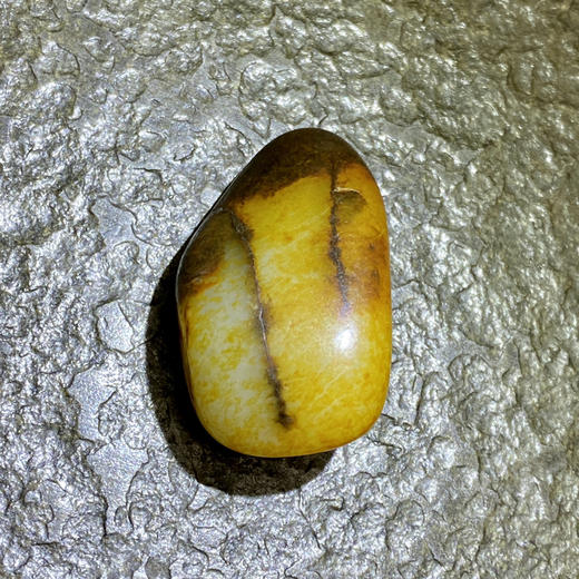 和田玉（白玉）籽料原石26g（价格面议） 商品图0