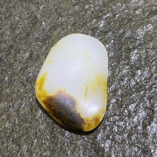 和田玉（白玉）籽料原石17g（价格面议） 商品图0