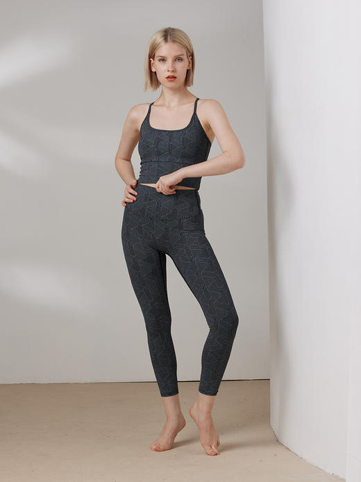 哈瓦塔进口双6抽象BRA九分裤瑜伽套装H320148 商品图6