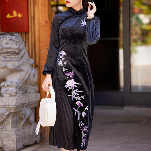 中国风衣服时尚改良旗袍丝绒国潮复古日常修身显瘦连衣裙OG-9075 商品图1