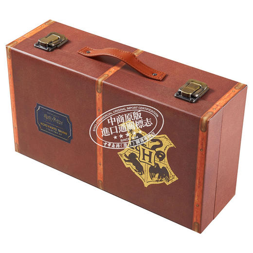 预售 【中商原版】哈利波特霍格沃茨皮箱收藏套装 Harry Potter: Hogwarts Trunk Collectible Set 英文原版 Donald Lemke 商品图2