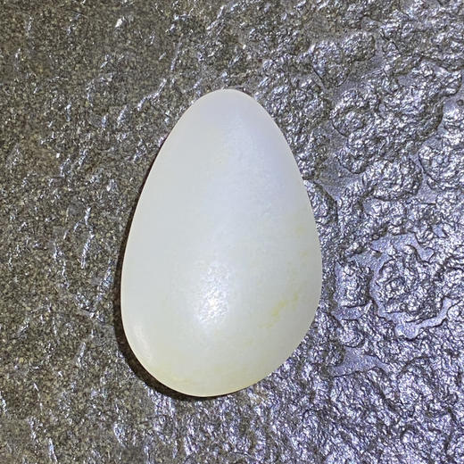 和田玉（白玉）籽料原石28g（价格面议） 商品图0