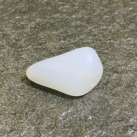 和田玉（白玉）籽料原石11g（价格面议） 商品图4