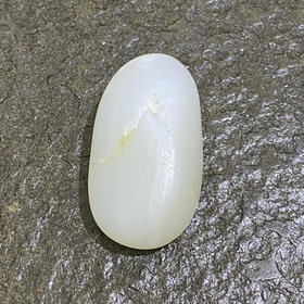 和田玉（白玉）籽料原石36g（价格面议）