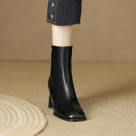 【预售5天】秋冬新款，欧美百搭出行粗跟短靴LD-6147 商品图11