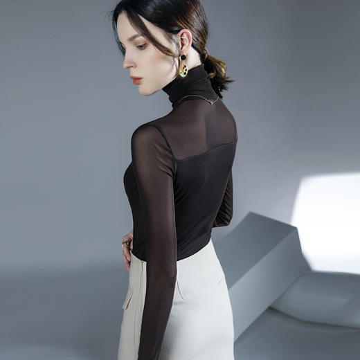 FS F20223975网纱微透拼接上衣内搭洋气打底衫 商品图3