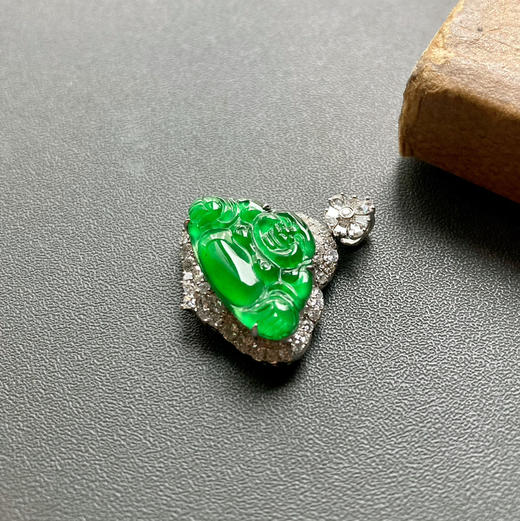 玻璃种阳绿翡翠弥勒佛18k白金钻石镶嵌 商品图1