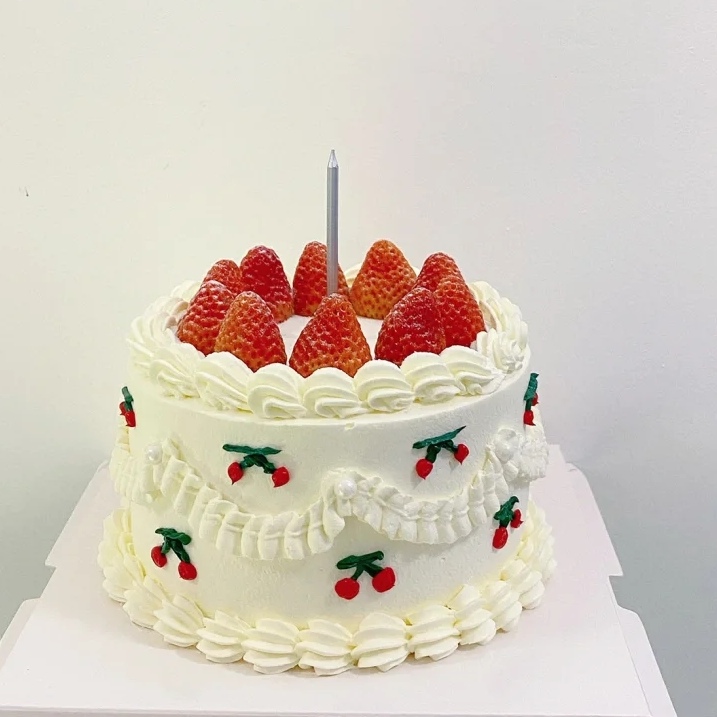 草莓与樱桃【夹心：奥利奥＋芒果＋扁桃仁榛子酱】