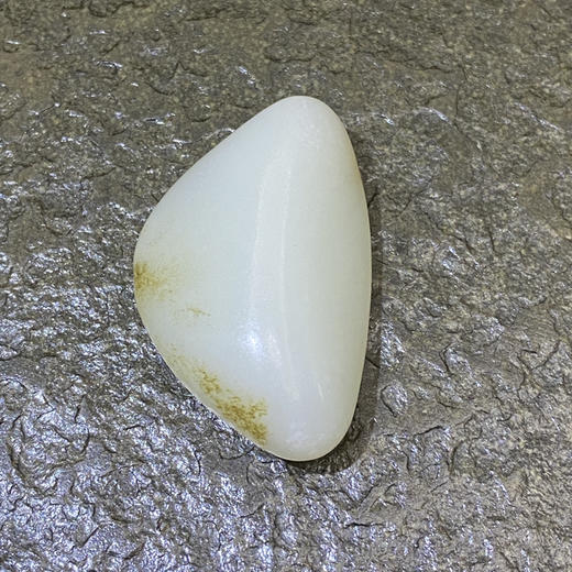 和田玉（白玉）籽料原石23g（价格面议） 商品图0