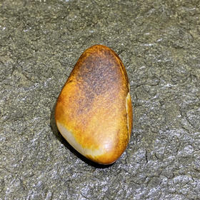 和田玉（白玉）籽料原石15g（价格面议）