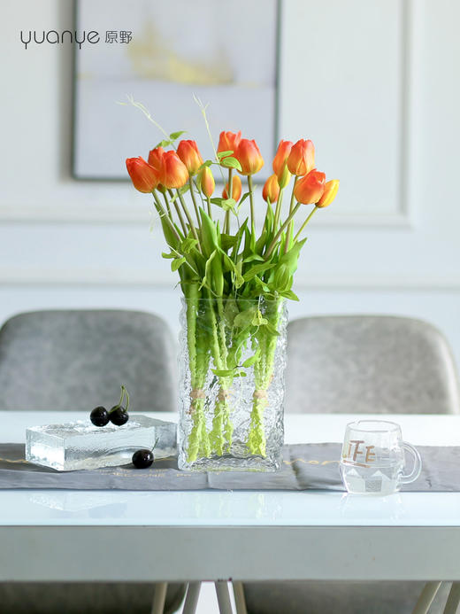 郁金香仿真花高档pu手感保湿假花ins风客厅摆件餐桌玻璃装饰摆设 商品图2