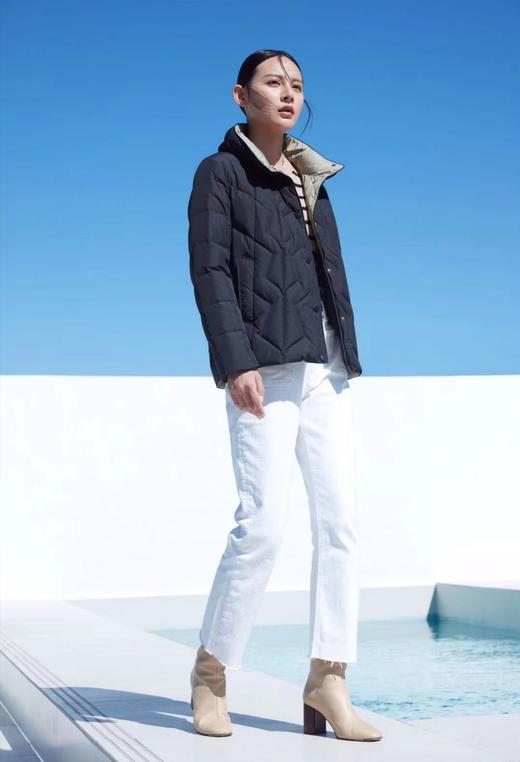 80640323 05392086 芭芭利亚羽绒服 商品图0