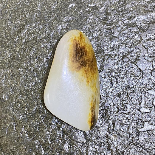 和田玉（白玉）籽料原石25g（价格面议） 商品图0