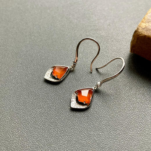 高冰种橘红色黄翡耳坠18k白金钻石镶嵌 商品图2