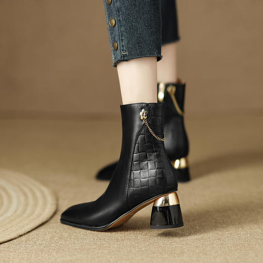 【预售5天】秋冬新款，欧美百搭出行粗跟短靴LD-6147 商品图7